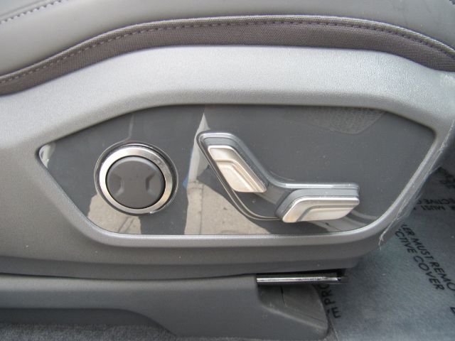 2024 Kia EV9 Light Short Range Plano TX