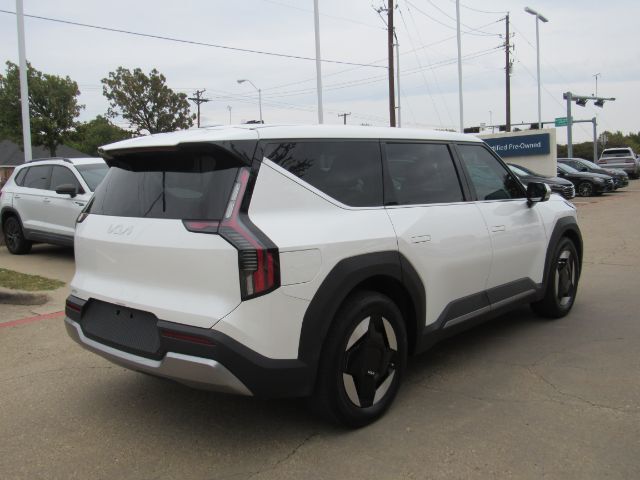 2024 Kia EV9 Light Short Range Plano TX