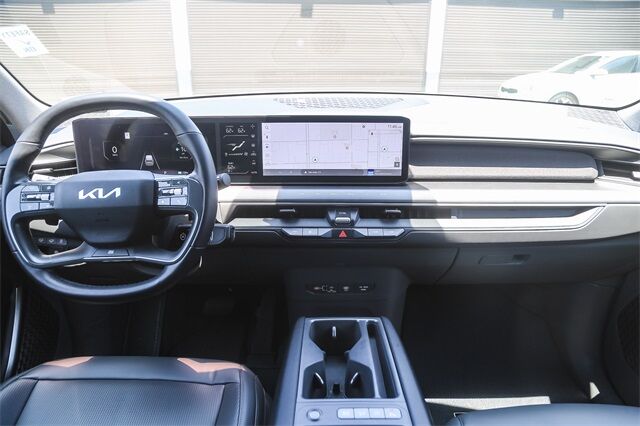 2024 Kia EV9 Light Glendale CA