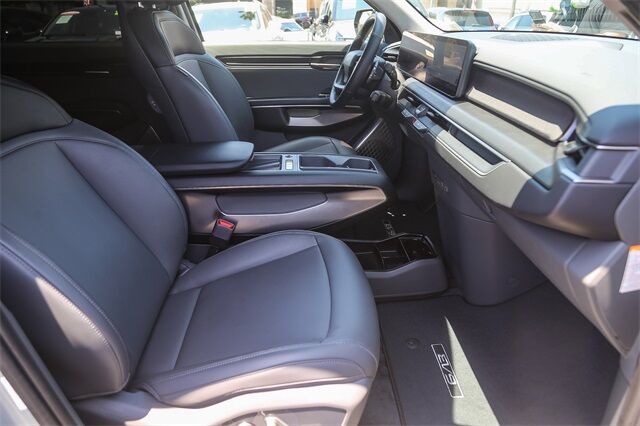 2024 Kia EV9 Light Glendale CA