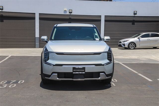 2024 Kia EV9 Light Glendale CA