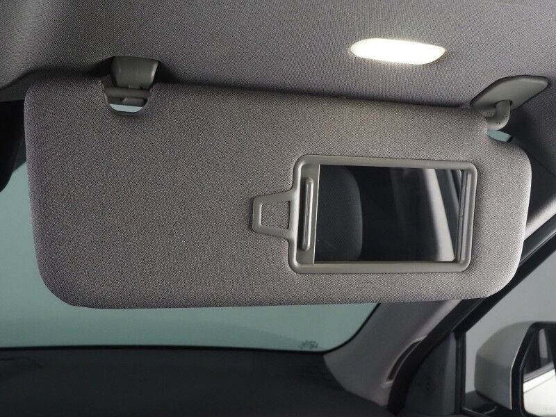 2024 Kia EV9 Wind AWD *NAVIGATION, SAFETY ALERTS, ADAPTIVE CRUISE, BACKUP-CAMERA, COLOR TOUCHSCREEN, PANORAMA MOONROOF, CLIMATE SEATS, HEATED STEERING, POWER LIFTGATE, REMOTE START, WIRELESS CHARGING, ANDROID & APPLE Round Rock TX