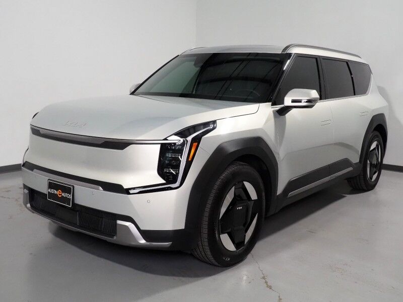 2024 Kia EV9 Wind AWD *NAVIGATION, SAFETY ALERTS, ADAPTIVE CRUISE, BACKUP-CAMERA, COLOR TOUCHSCREEN, PANORAMA MOONROOF, CLIMATE SEATS, HEATED STEERING, POWER LIFTGATE, REMOTE START, WIRELESS CHARGING, ANDROID & APPLE Round Rock TX