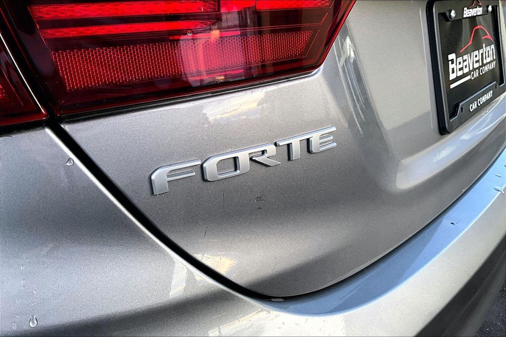 2024 Kia Forte GT-Line OR
