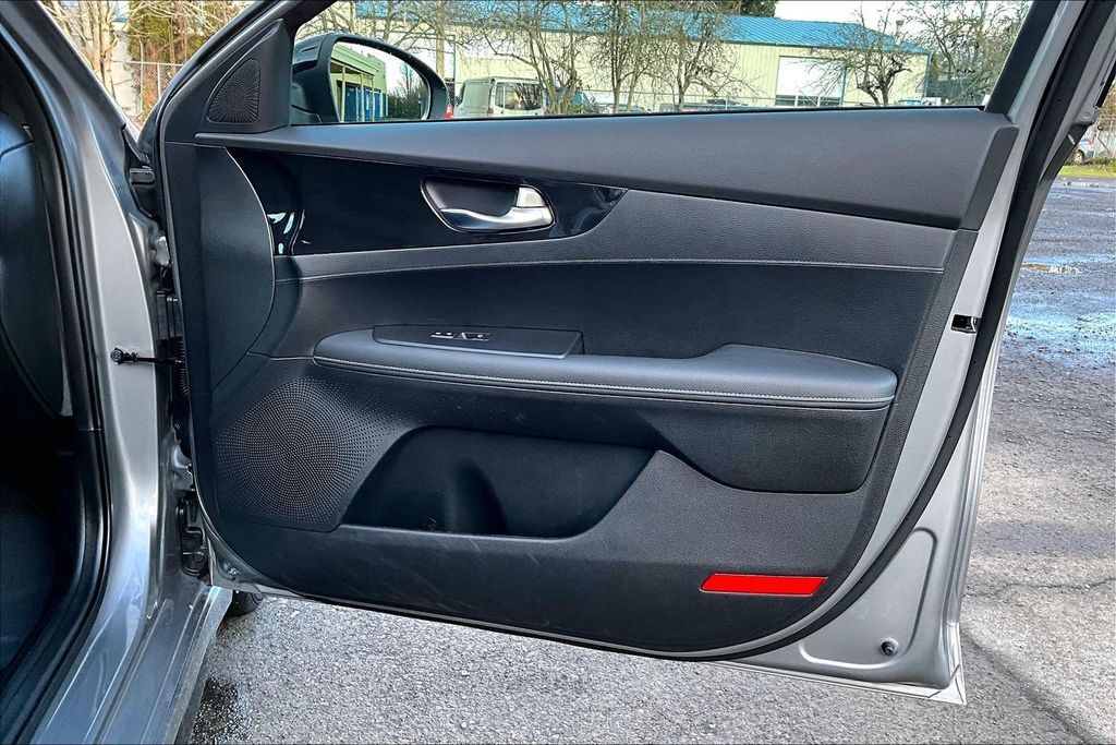 2024 Kia Forte GT-Line OR