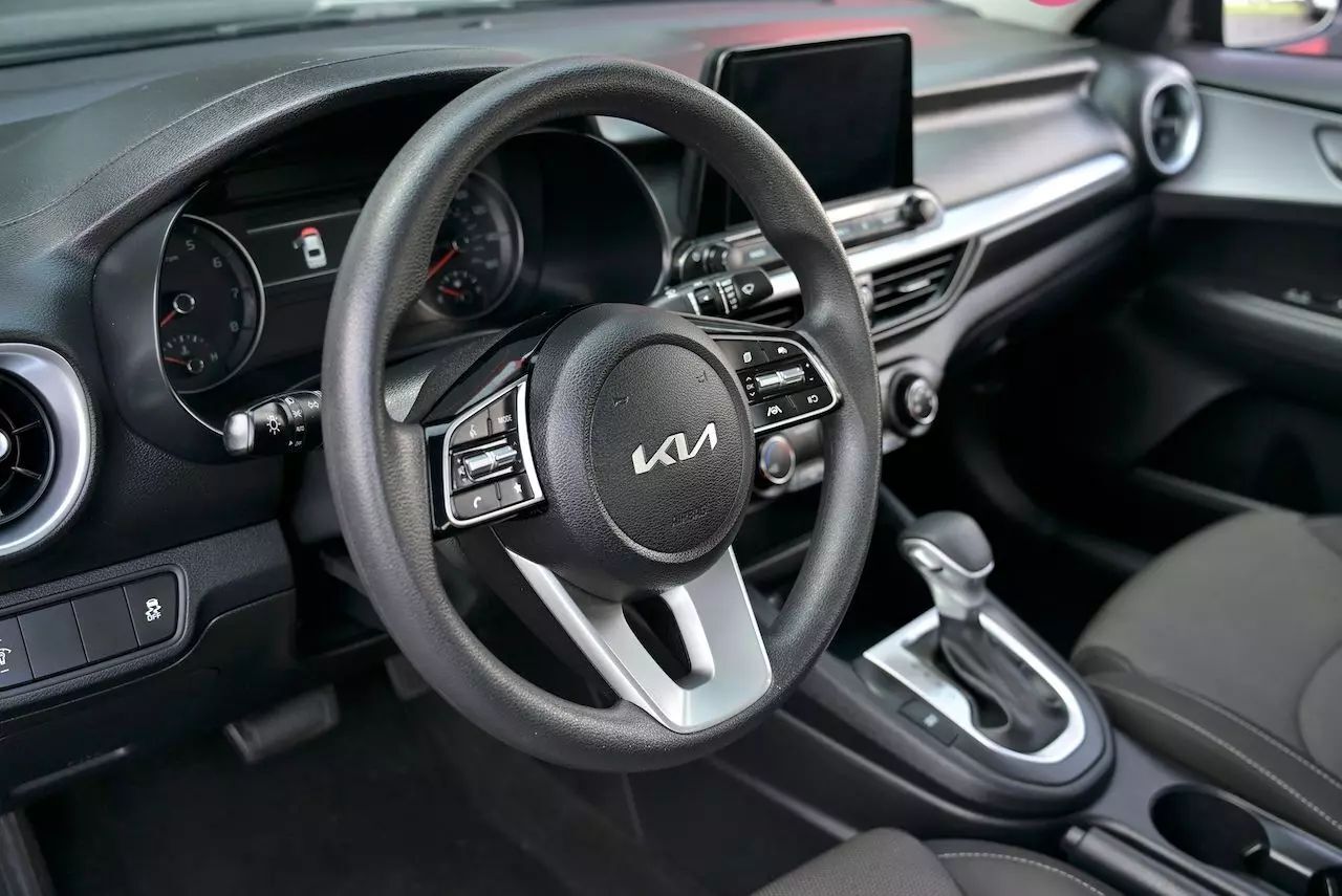2024 Kia Forte LX Sedan 4D Doral FL