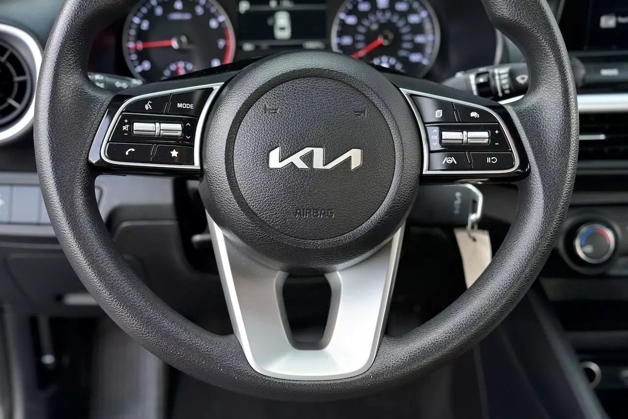 2024 Kia Forte LX Sedan 4D Doral FL