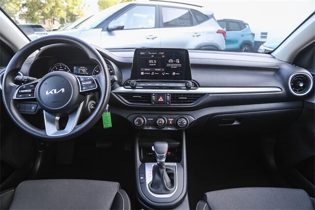 2024 Kia Forte LX Glendale CA