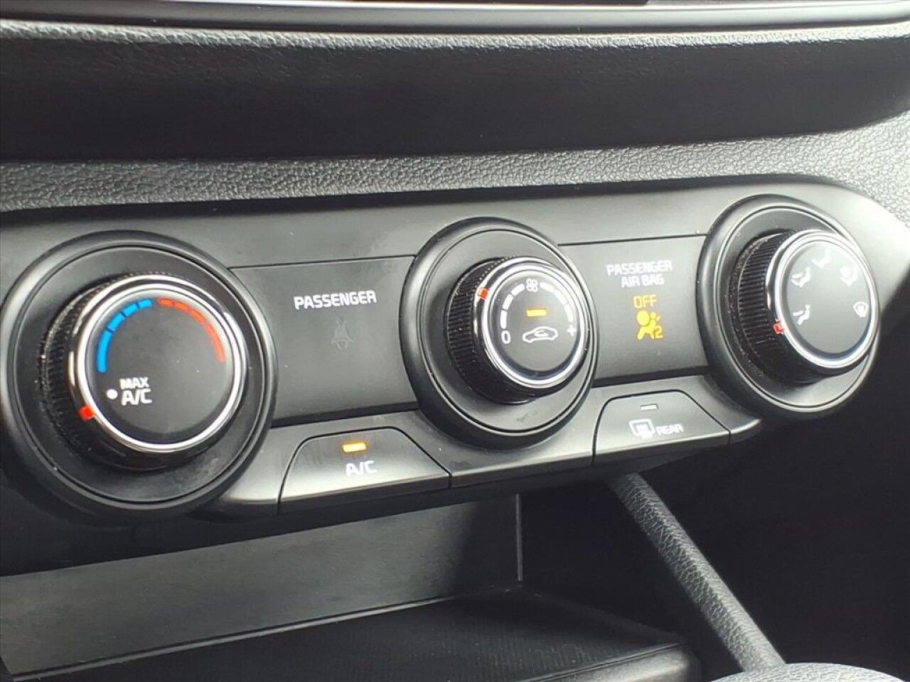 2024 Kia Forte LXS Uvalde TX