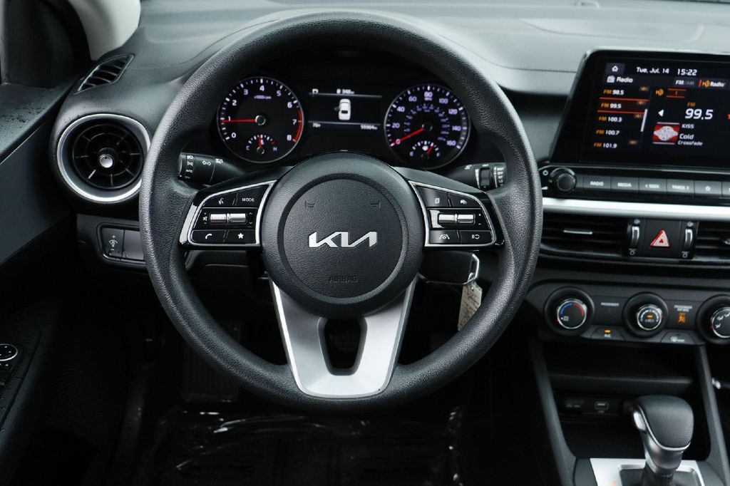 2024 Kia Forte LXS Hondo TX