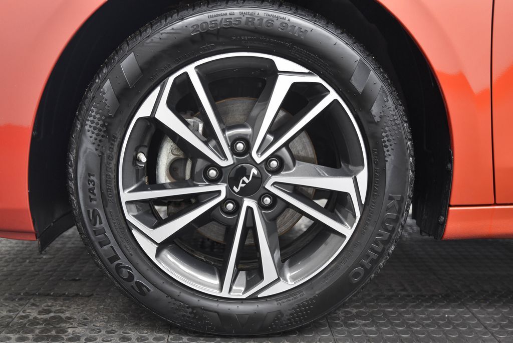 2024 Kia Forte LXS Akron OH