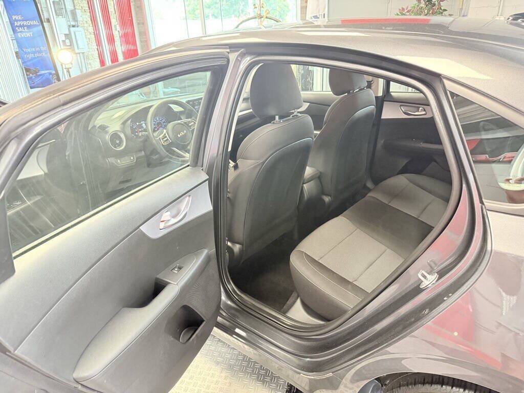 2024 Kia Forte LXS Royal Oak MI