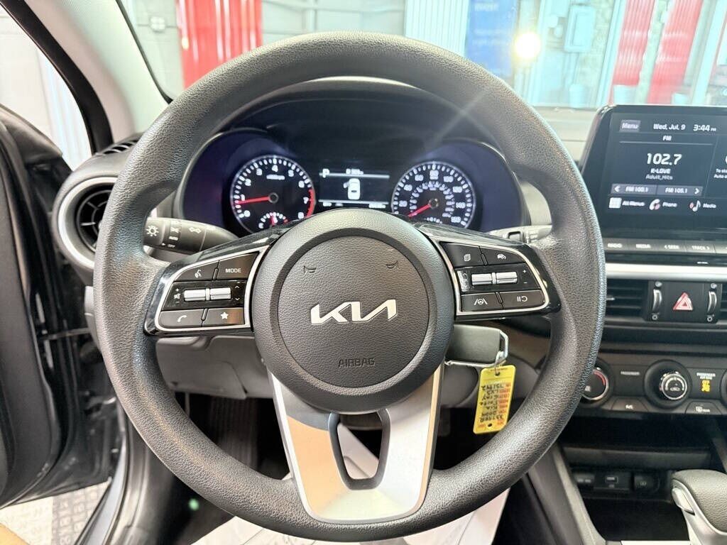 2024 Kia Forte LXS Royal Oak MI