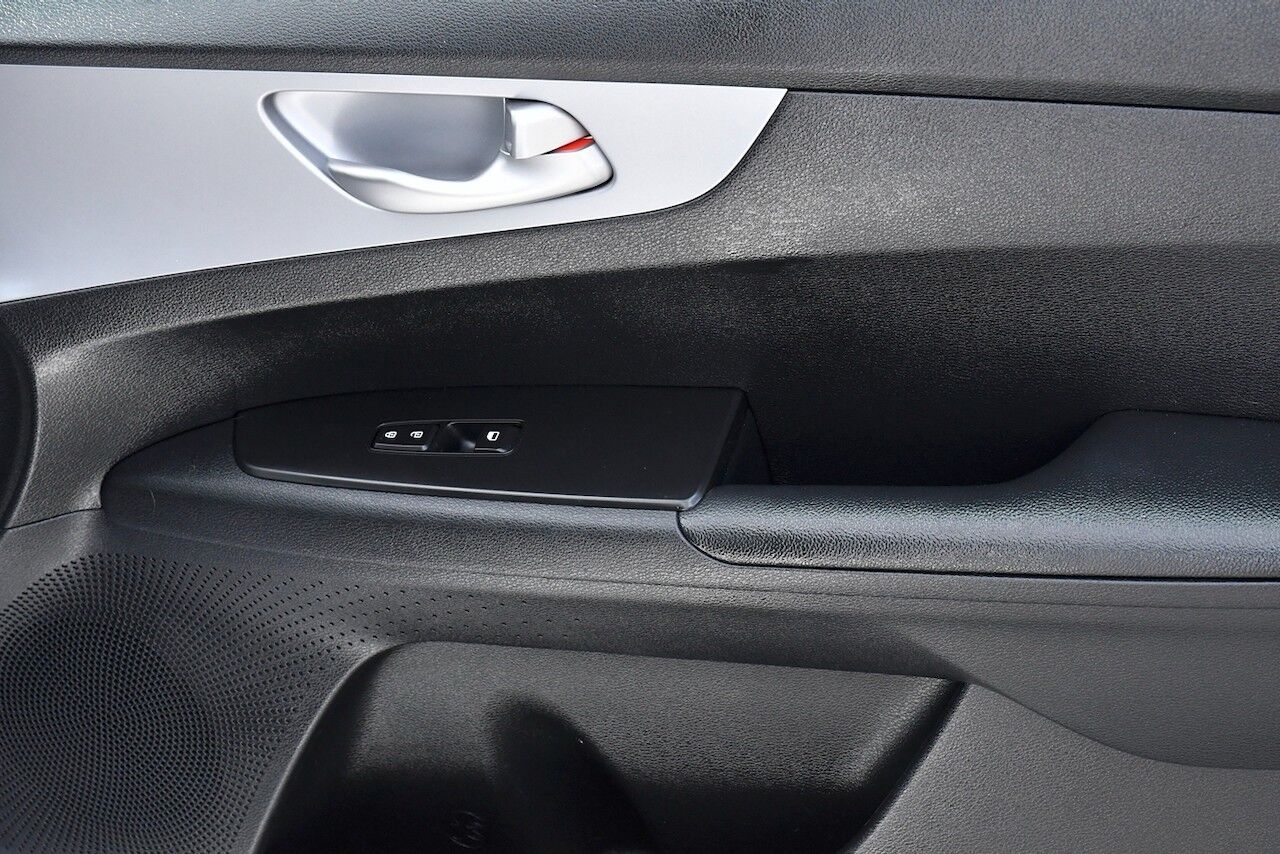 2024 Kia Forte LXS Doral FL