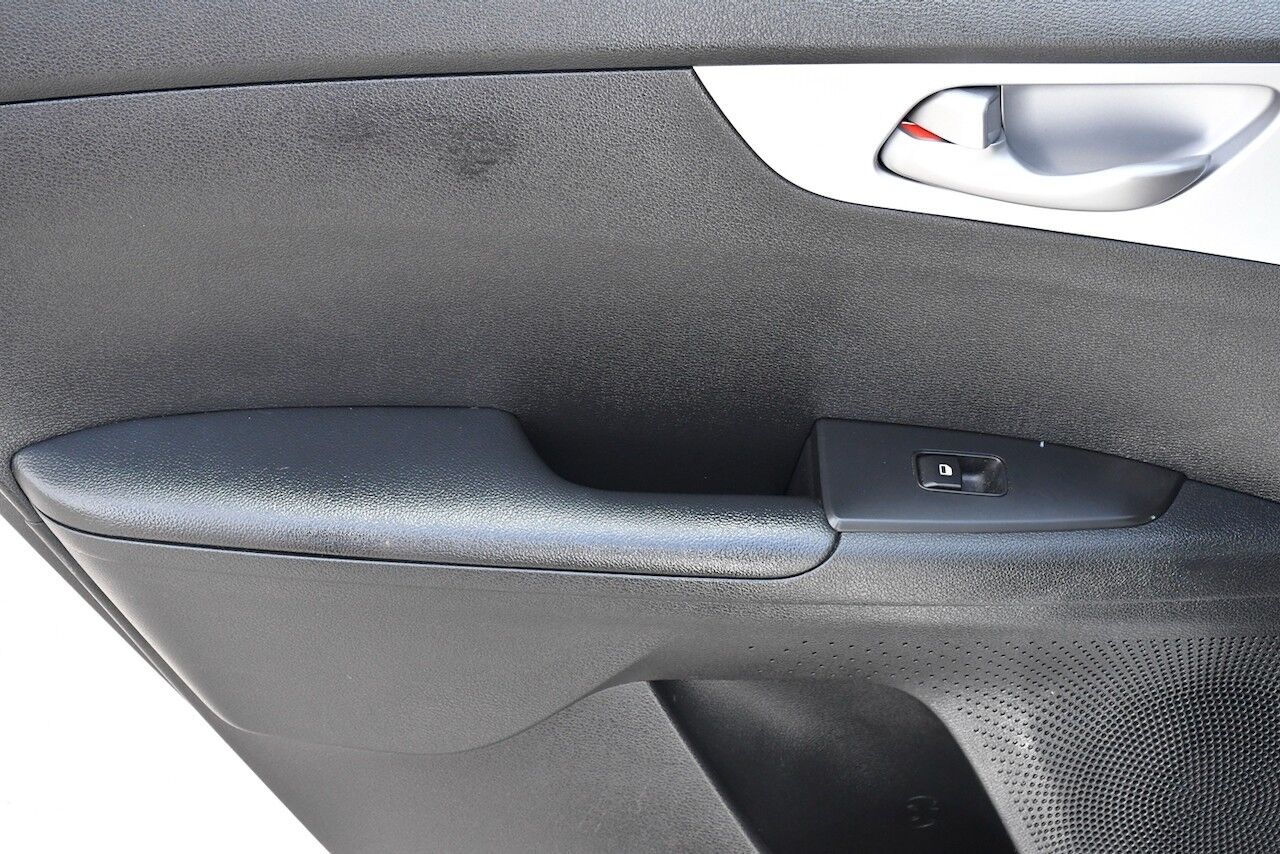 2024 Kia Forte LXS Doral FL