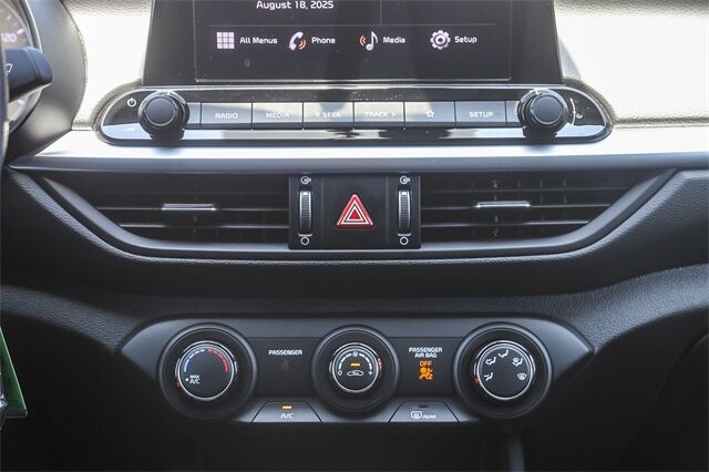 2024 Kia Forte LXS Glendale CA