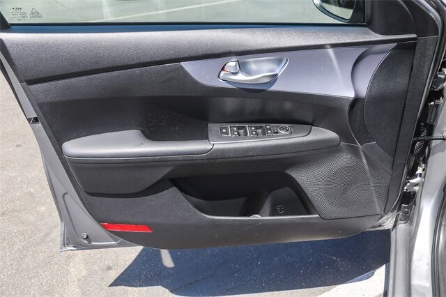 2024 Kia Forte LXS Glendale CA