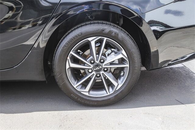 2024 Kia Forte LXS Glendale CA