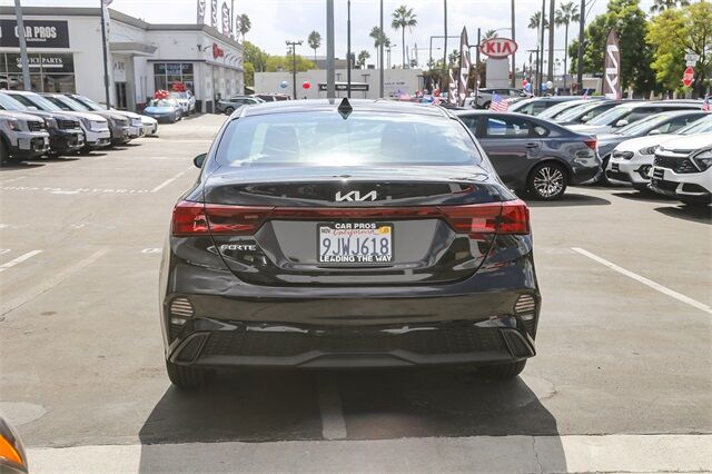 2024 Kia Forte LXS Glendale CA