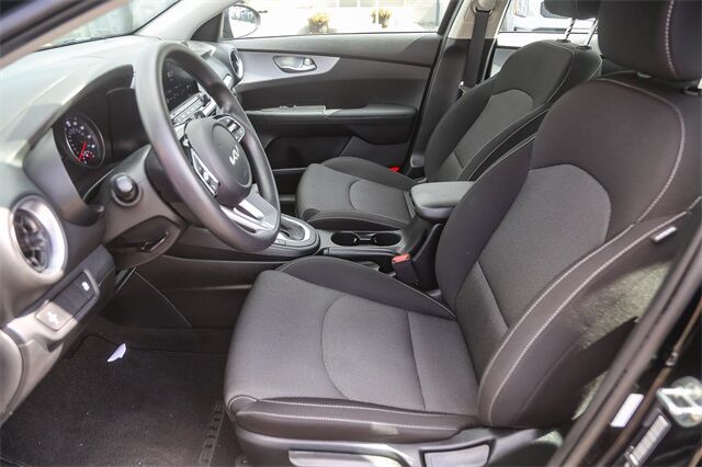2024 Kia Forte LXS Glendale CA