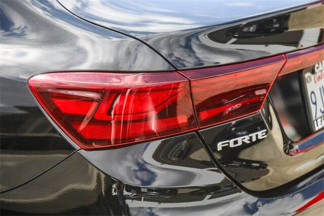 2024 Kia Forte LXS Glendale CA