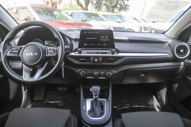 2024 Kia Forte LXS Glendale CA