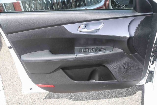 2024 Kia Forte LXS Glendale CA