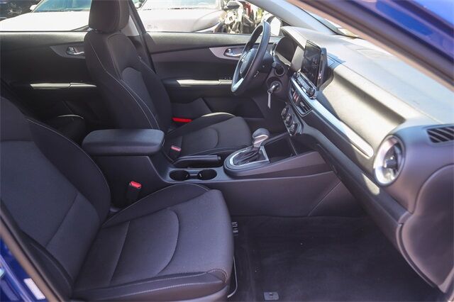 2024 Kia Forte LXS Glendale CA