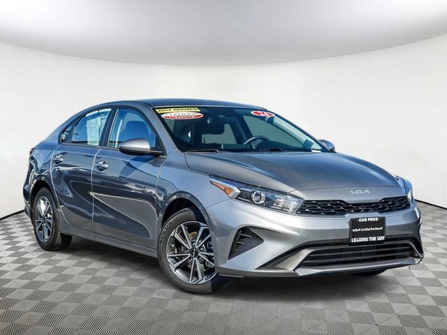 2024 Kia Forte LXS