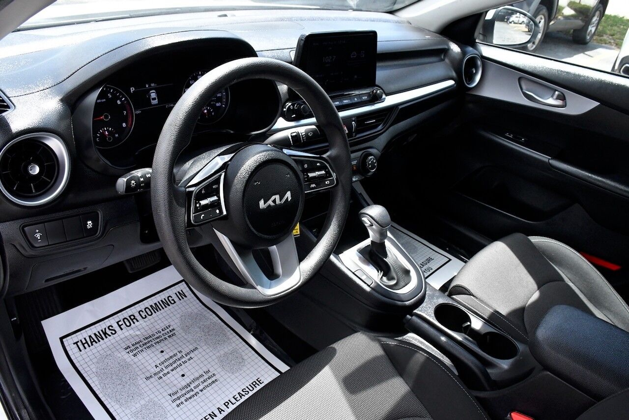 2024 Kia Forte LXS Doral FL