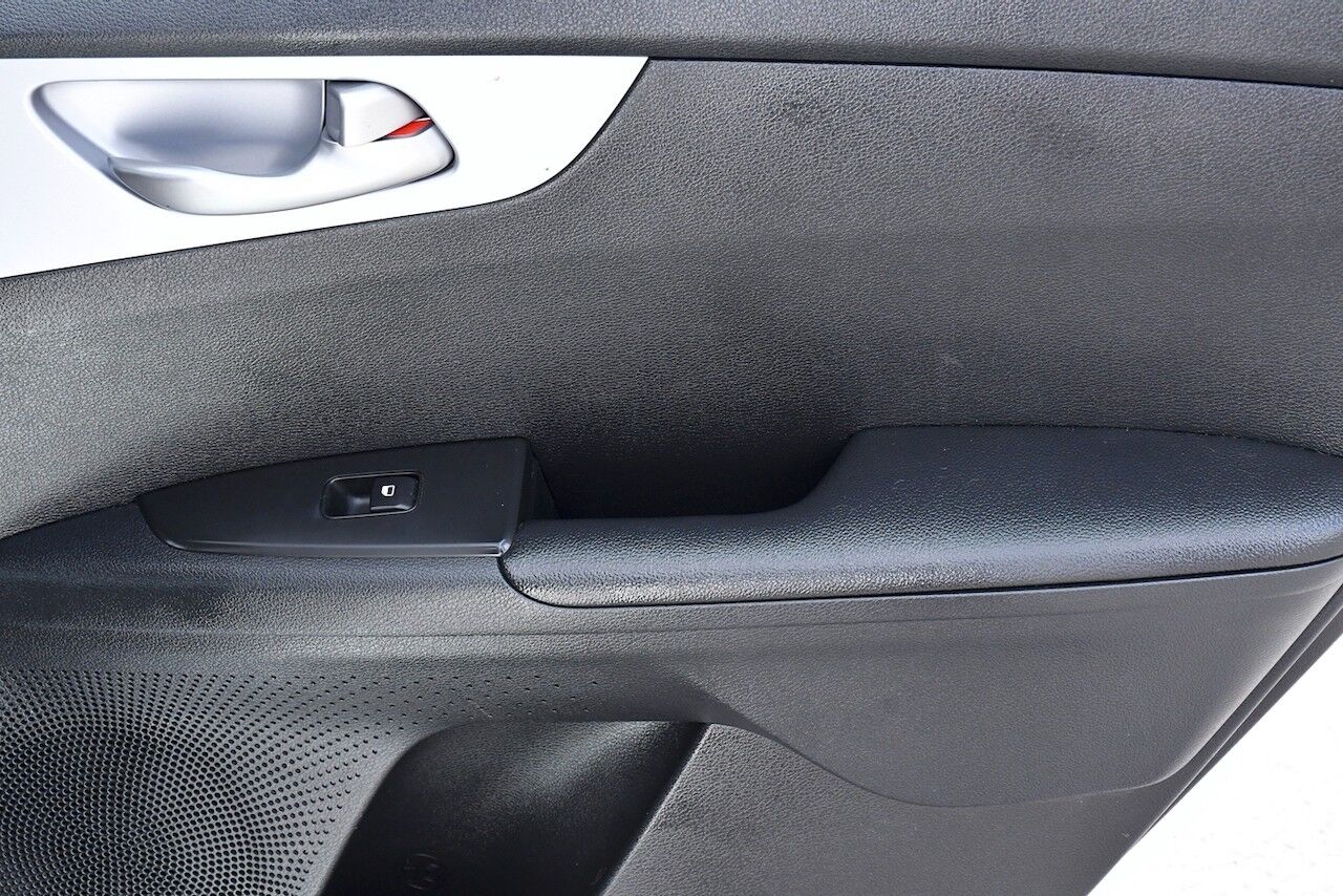 2024 Kia Forte LXS Doral FL