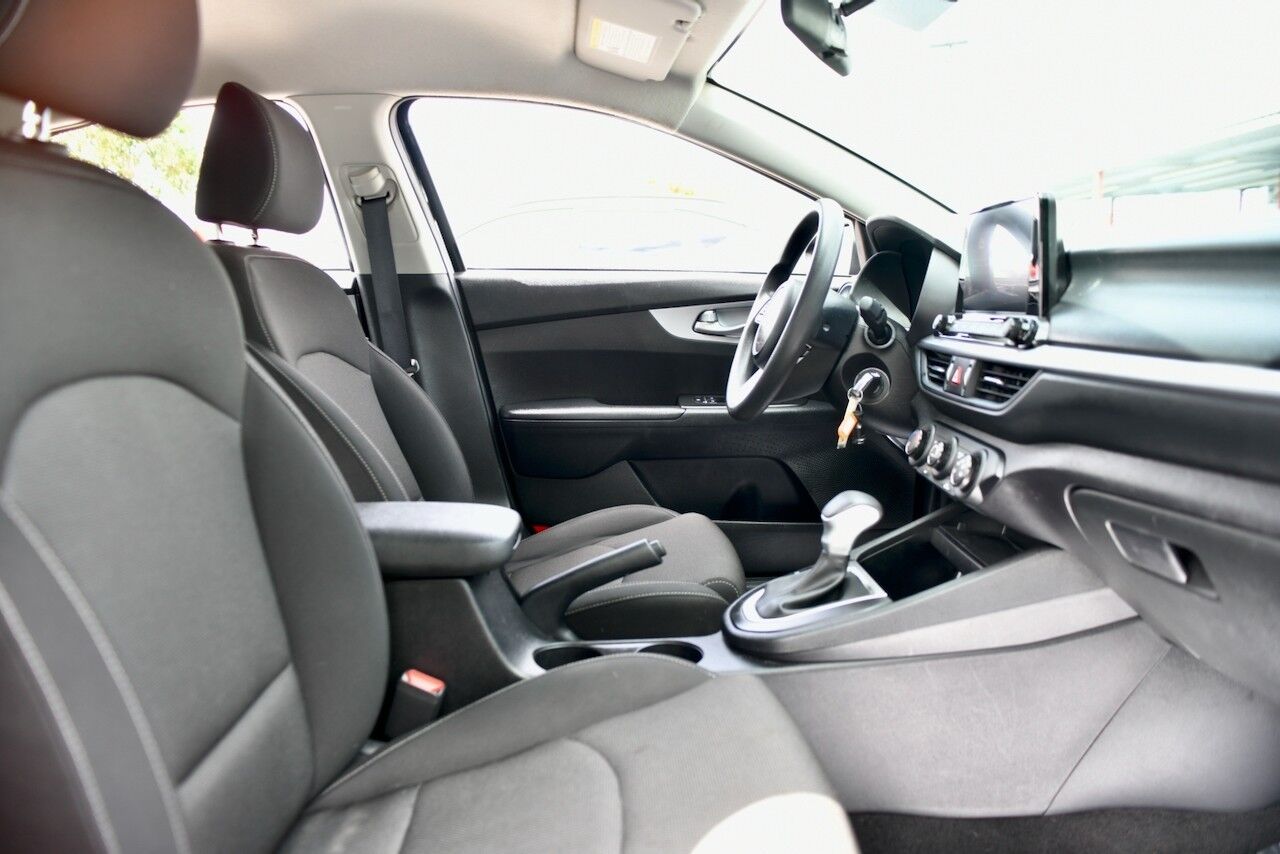 2024 Kia Forte LXS Doral FL