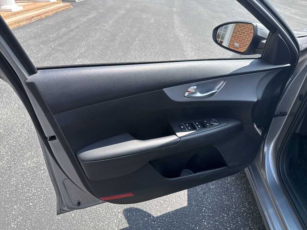 2024 Kia Forte LXS Mount Joy PA