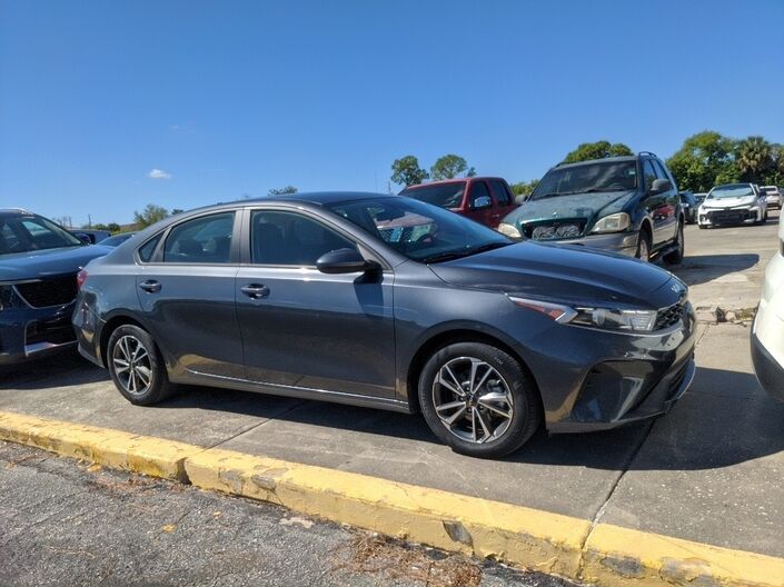 2024 Kia Forte LXS Oshkosh WI