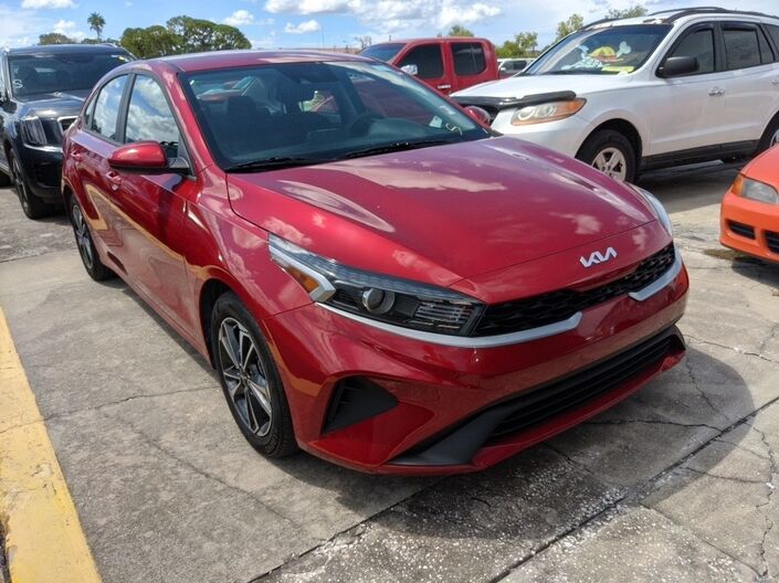 2024 Kia Forte LXS Oshkosh WI