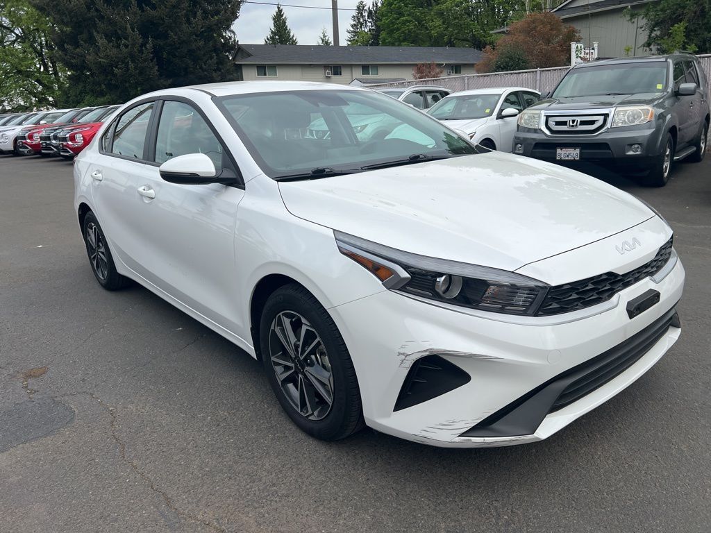 2024 Kia Forte LXS