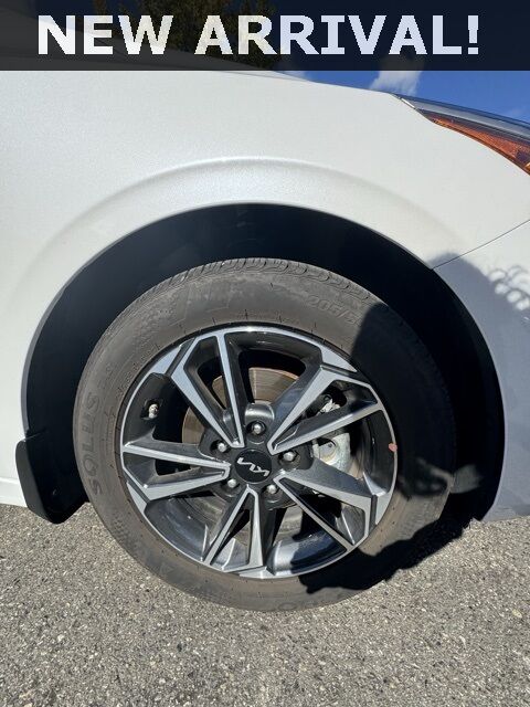 2024 Kia Forte LXS Renton WA