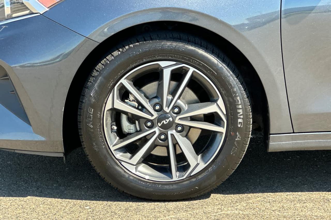 2024 Kia Forte LXS Roseville CA