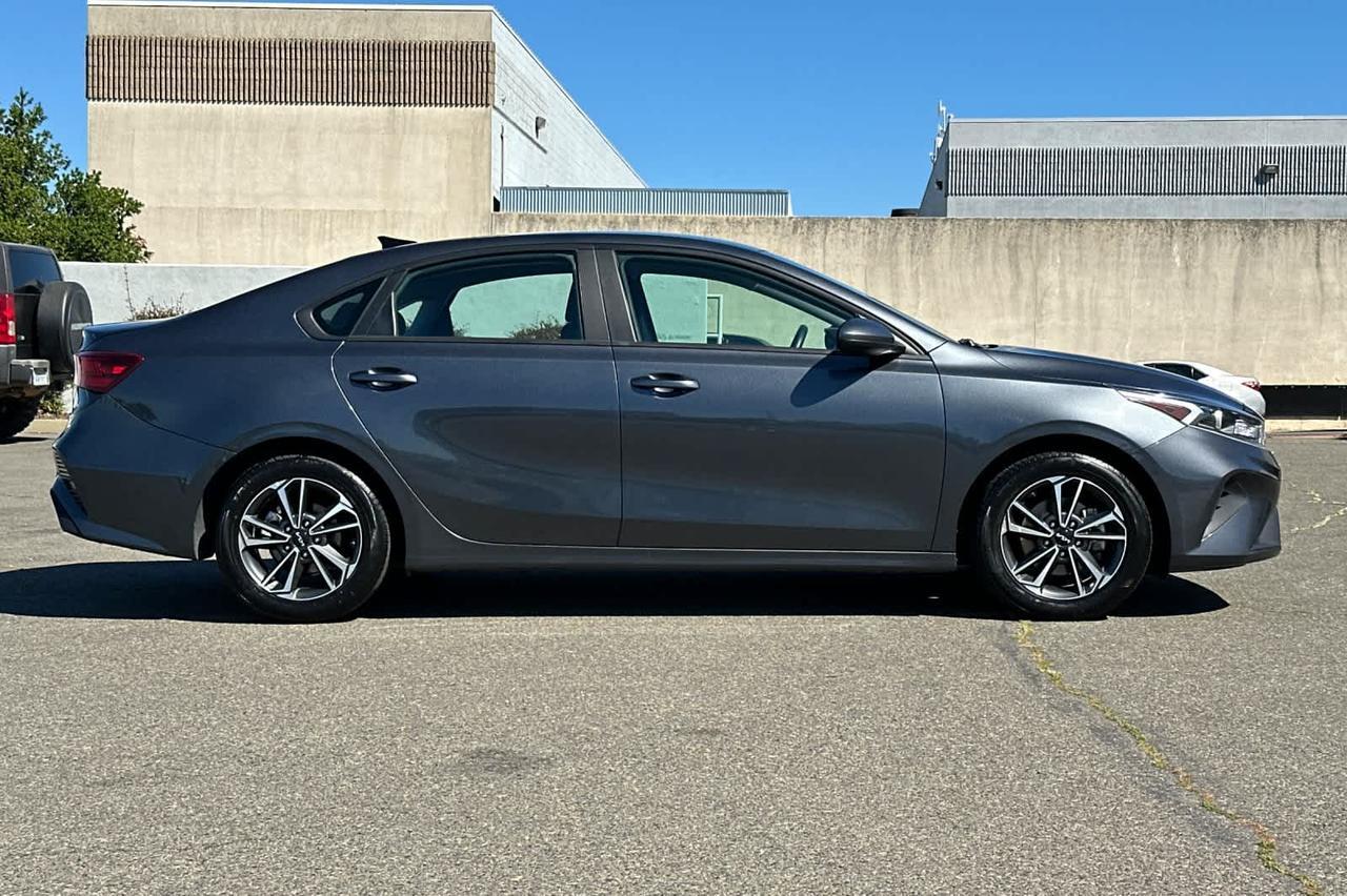 2024 Kia Forte LXS Roseville CA