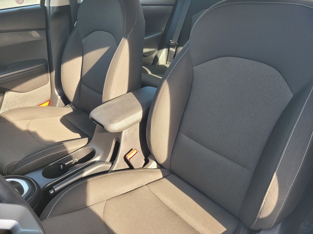 2024 Kia Forte LXS Roseville CA