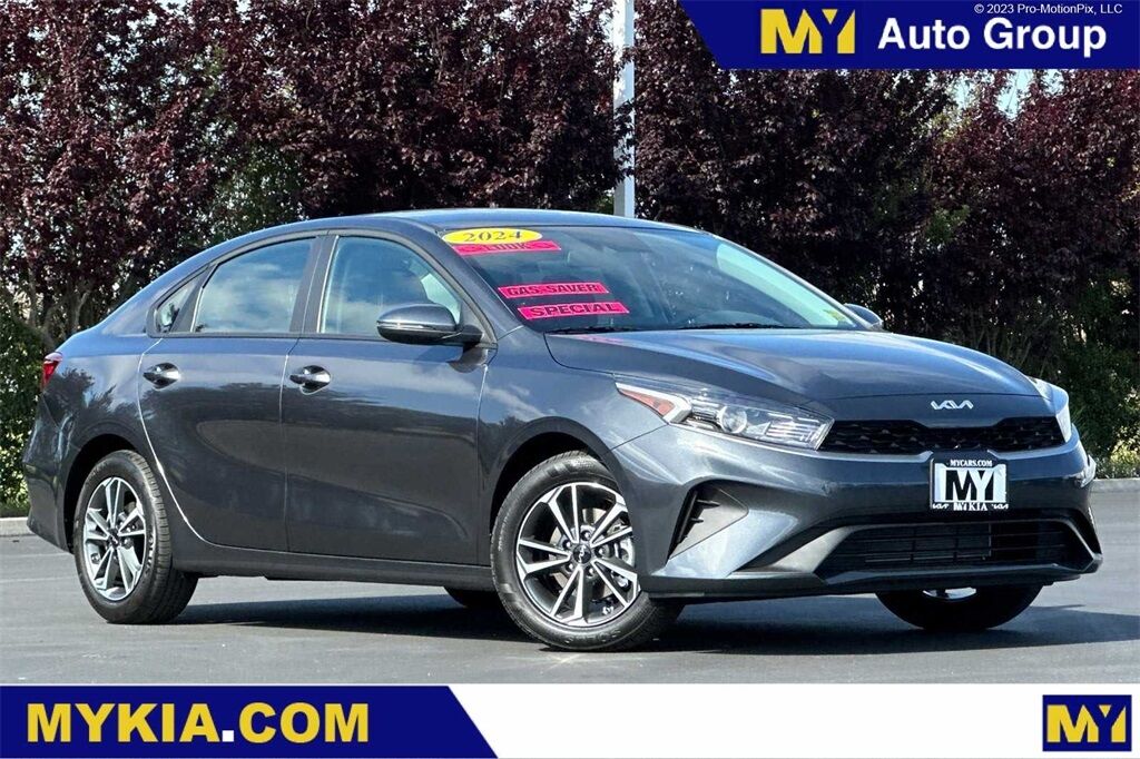 New 2024 Kia Forte Salinas CA