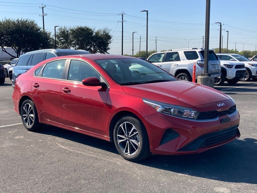 2024 Kia Forte LXS