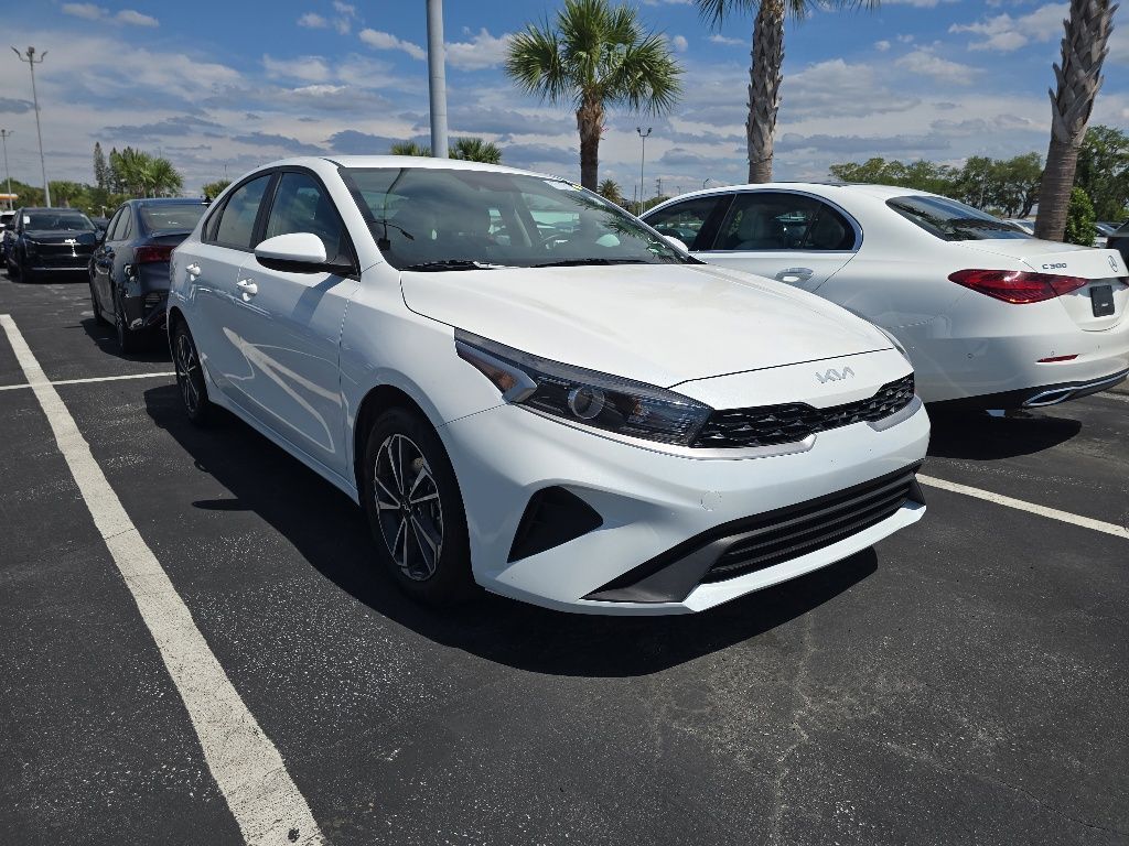 2024 Kia Forte LXS