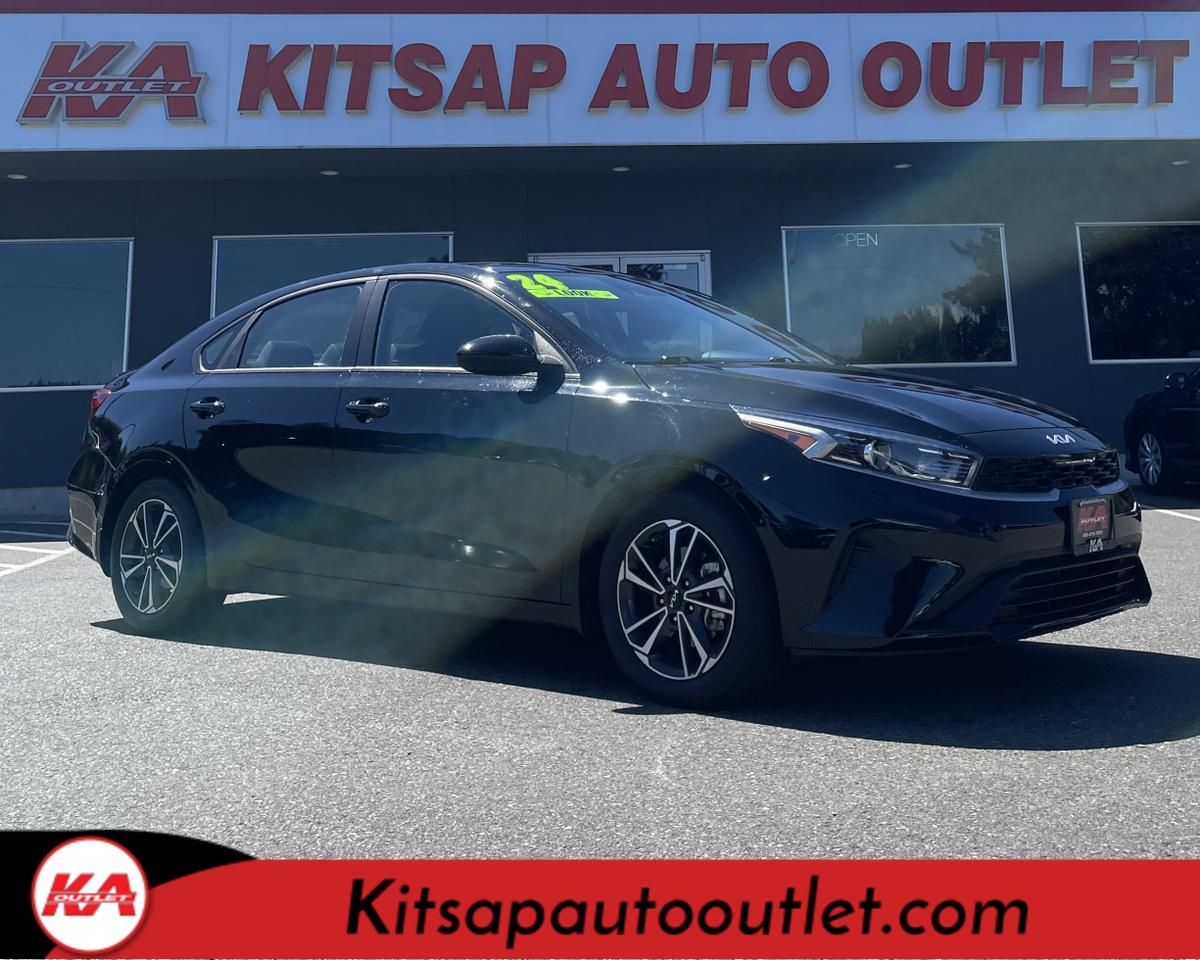2024 Kia Forte LXS Sedan 4D