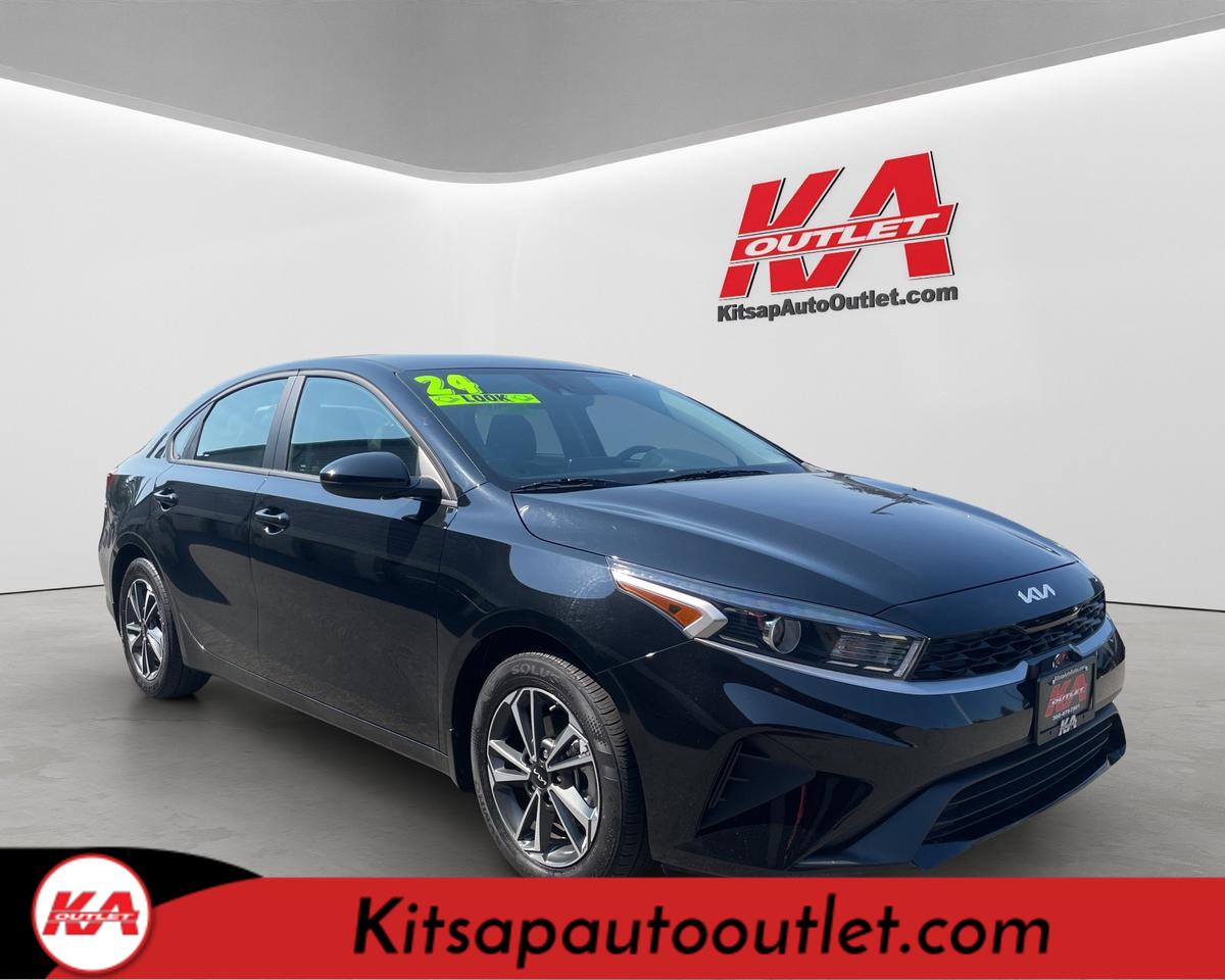 2024 Kia Forte LXS Sedan 4D