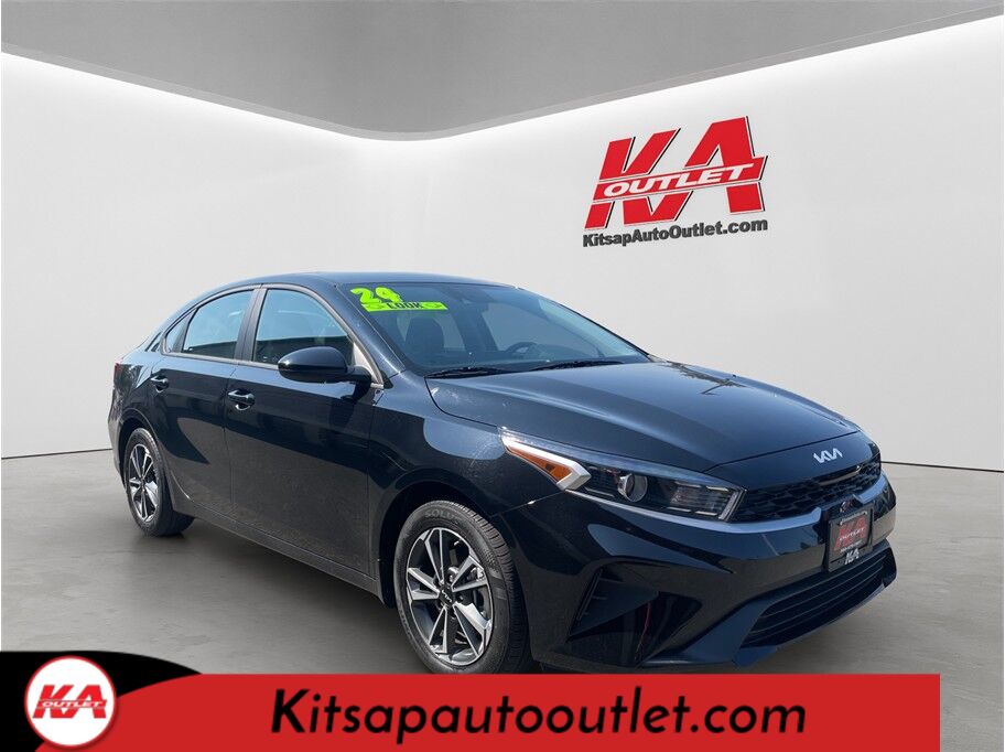 2024 Kia Forte LXS Sedan 4D