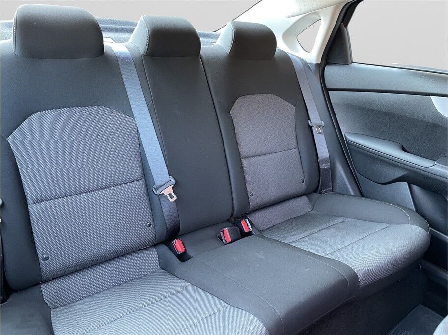 2024 Kia Forte LXS Sedan 4D Port Orchard WA