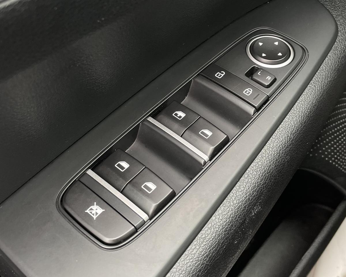 2024 Kia Forte LXS Sedan 4D Port Orchard WA