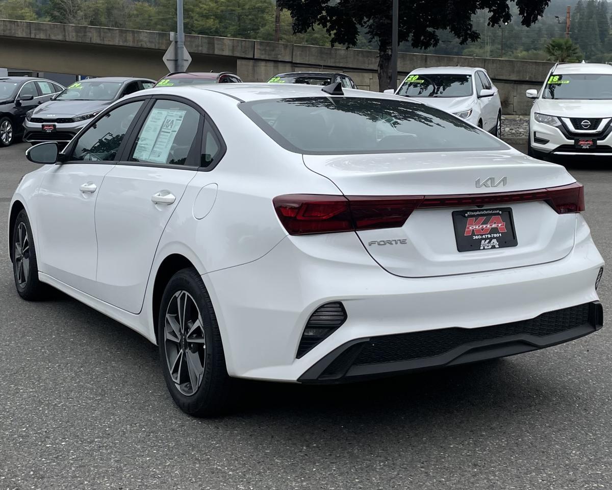 2024 Kia Forte LXS Sedan 4D Port Orchard WA