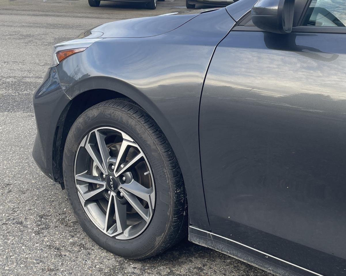 2024 Kia Forte LXS Sedan 4D